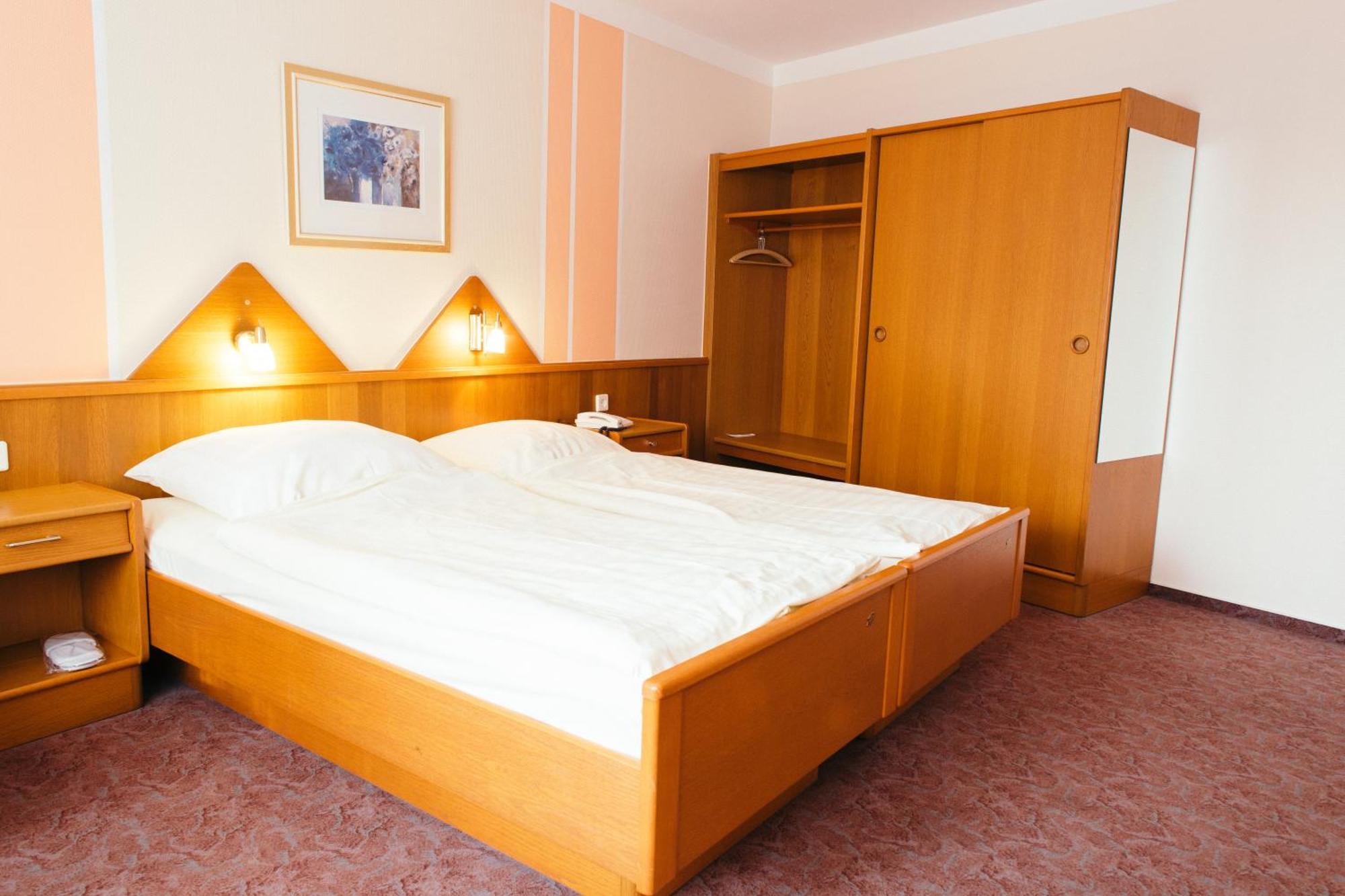 ברמרוורדה Hotel Daub מראה חיצוני תמונה